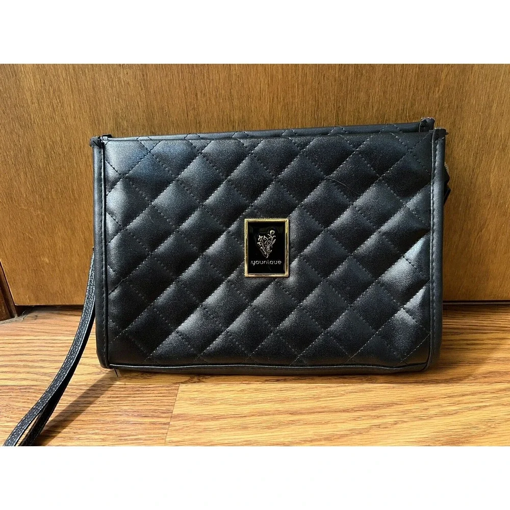Younique 2018‎ Collection Make Up Bag Black Quilted Soft
